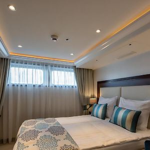 Standard On Boat Cabin